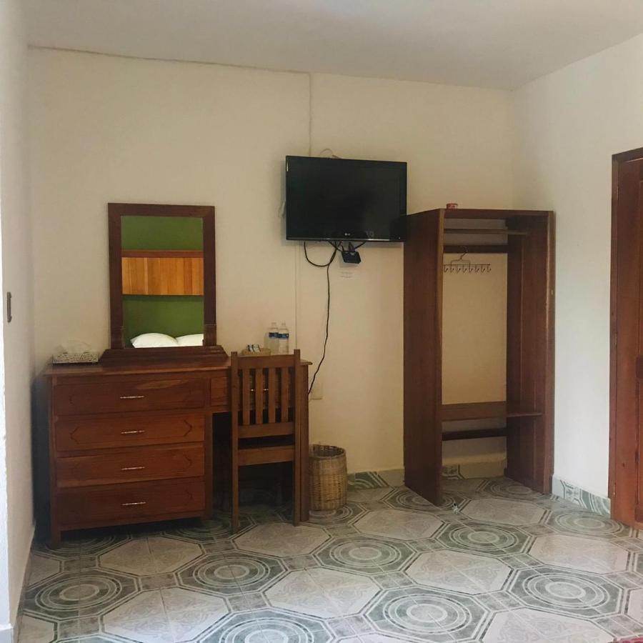 Hotel Maya Balam Xpujil Εξωτερικό φωτογραφία