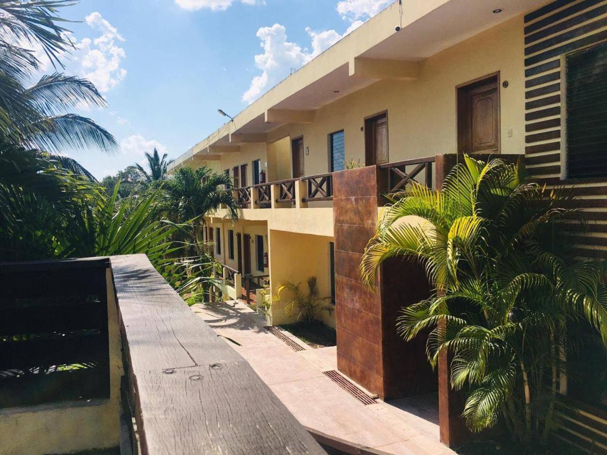 Hotel Maya Balam Xpujil Εξωτερικό φωτογραφία